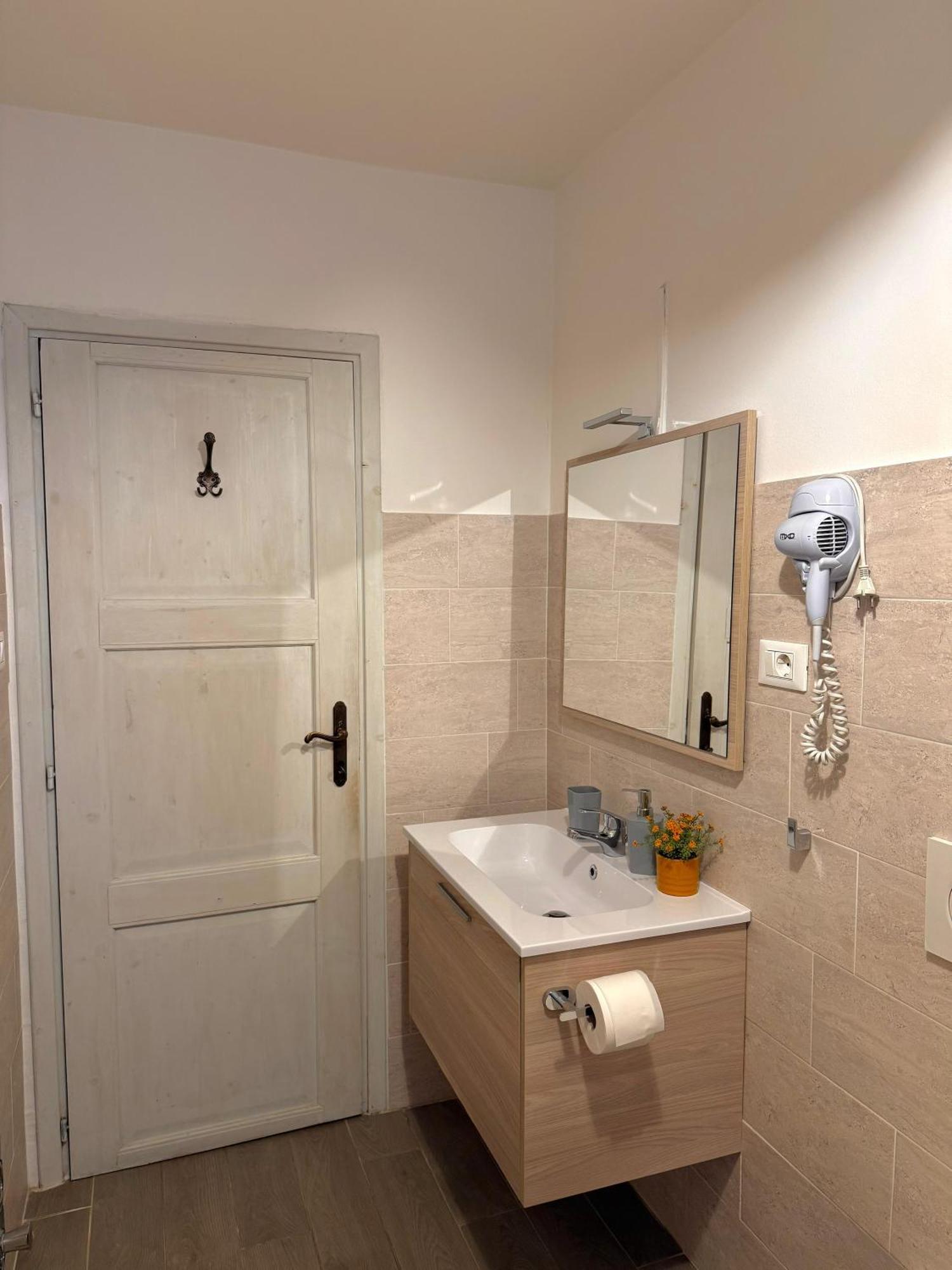 Friedrich Apartments Merano Bagian luar foto